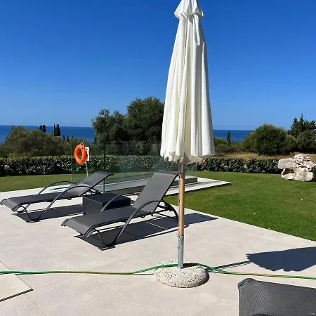 Villa Avithos Blue *