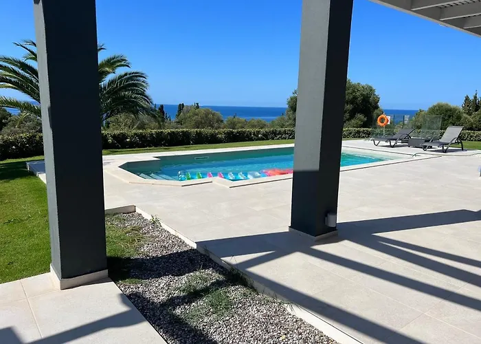 Avithos Blue 斯沃伦塔