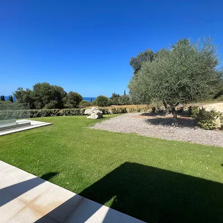 Willa Avithos Blue *